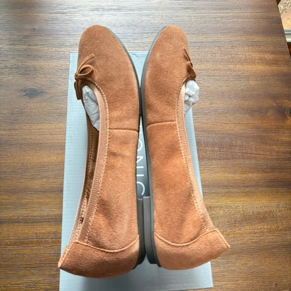 Vionic Tan Wide Suede Ballet Flats with Decorative Bows Sz.9.5W